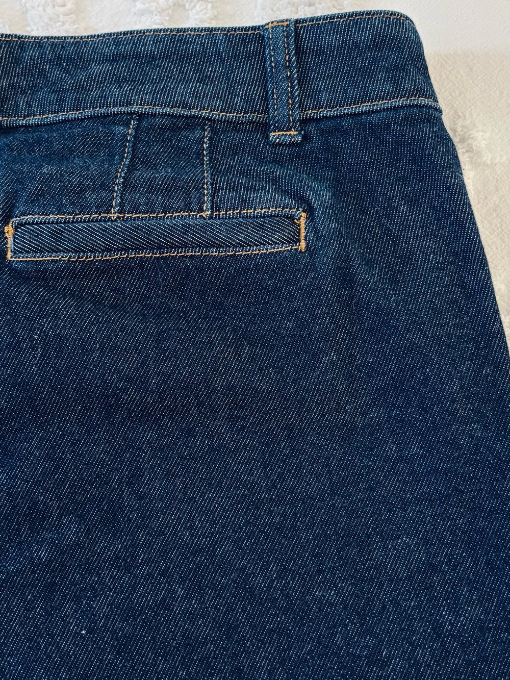 Talbots Flare Jeans Dark Indigo Denim Slit Pockets Gold Button 8P - Picture 9 of 11
